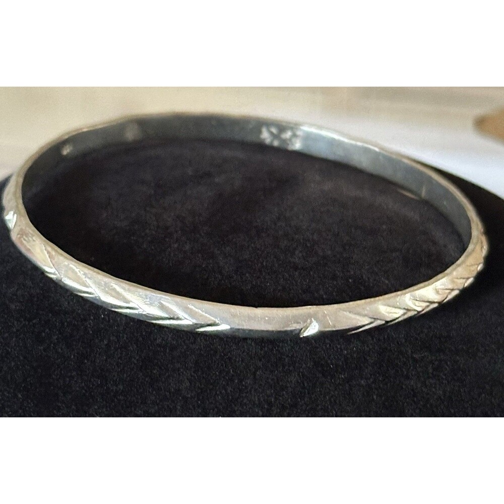 Vintage Sterling Silver Etched Bangle Bracelet 925 Stackable Slip-On 15.9g - Picture 2 of 8